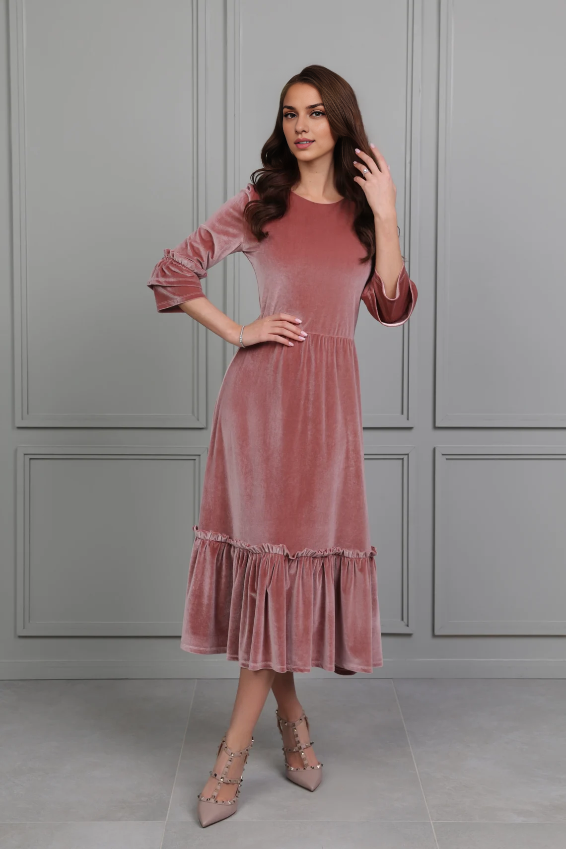 Robe en velours rose poudré, robe mi-longue, robe de soirée, robe d'invitée de mariage, robe de cocktail, robe de soirée, robe de demoiselle d'honneur, robe de soirée, robe de bal